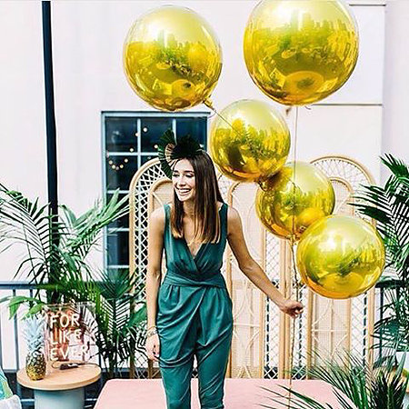 How to decorate with balloons for adult parties