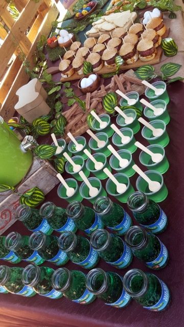 Desserts for jurassic world party