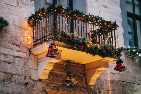 Christmas decoration for balconies
