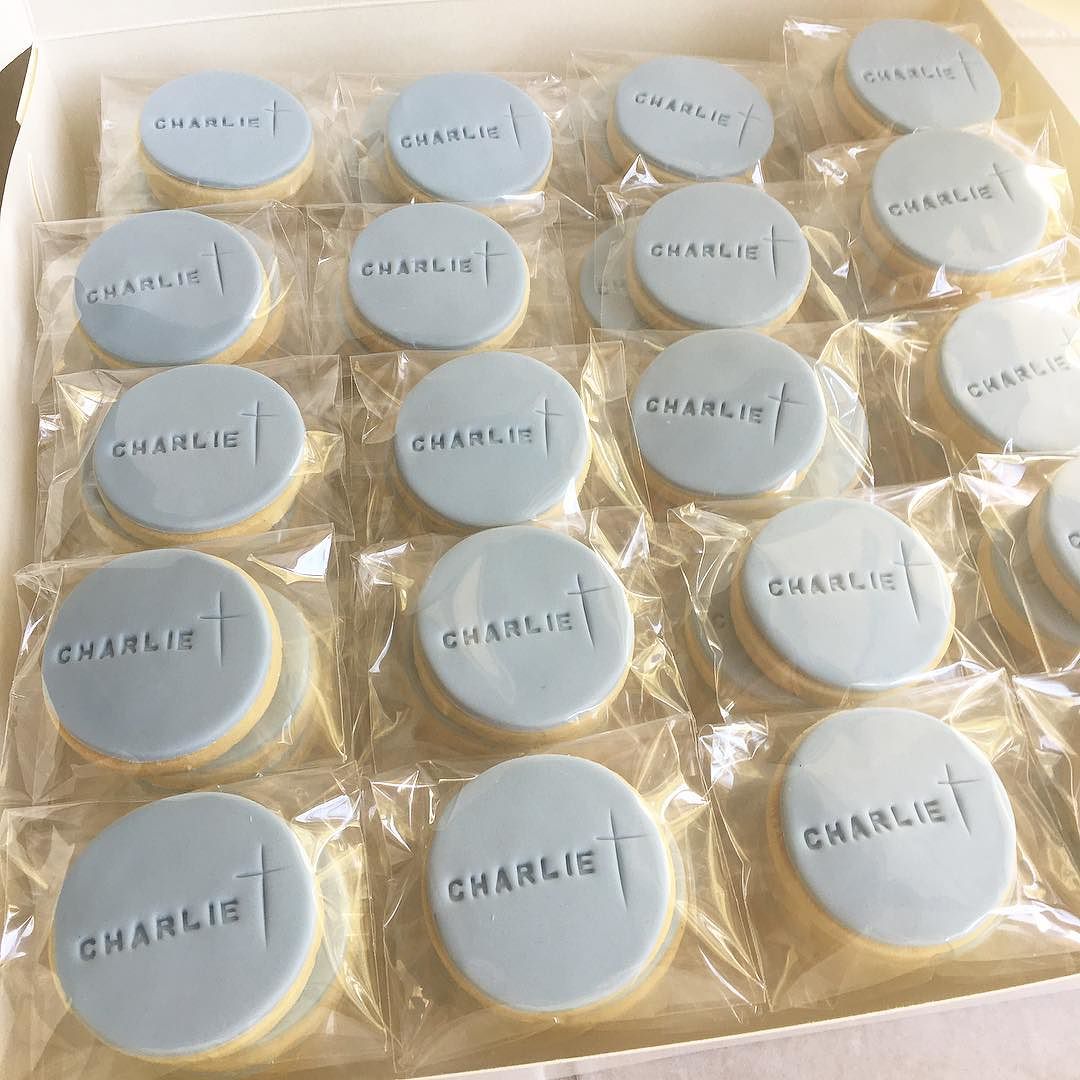 personalized cookies for candy table (1)