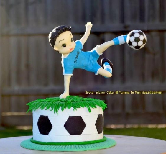 designs of cakes for soccer party