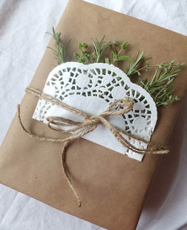 Gift decorated with rustic style