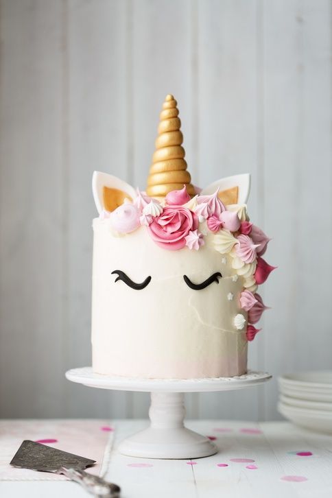 Unicorn cake on a cake stand