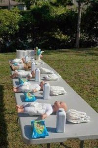 ideal entertainment for baby shower (11)