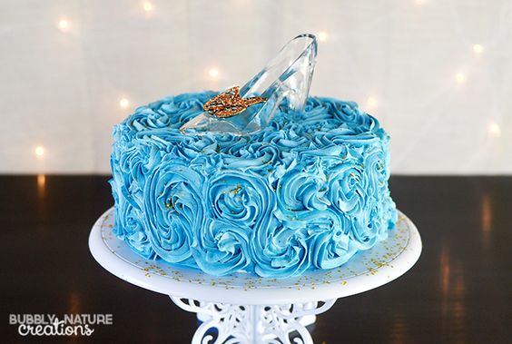 Simple Cinderella Party Cakes