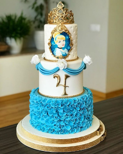 Elegant Cinderella Cakes