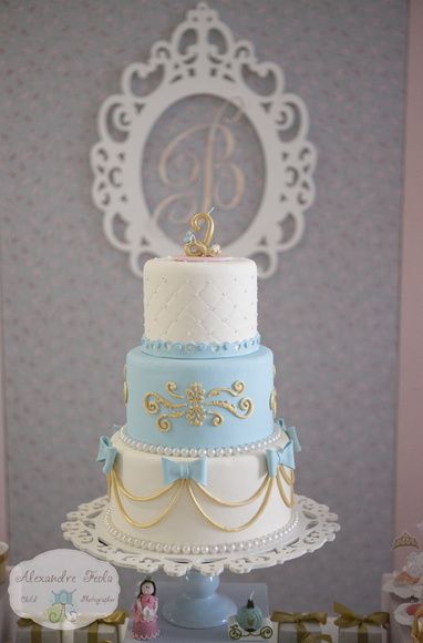 Cinderella 3-story party cakes