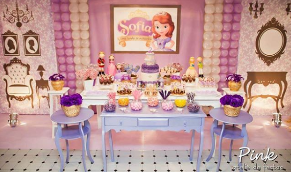 Princess sofia dessert tables