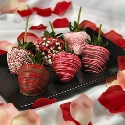 As melhores sobremesas para o Dia dos Namorados - Table tops for o Dia dos Namorados: morangos com chocolate