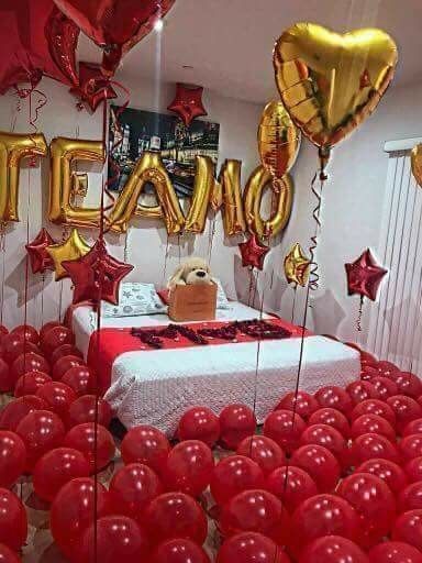 Surprise for girlfriend: room decorated with letter balloons