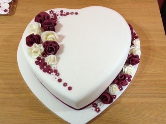 American Paste Heart Cake: With Flowers