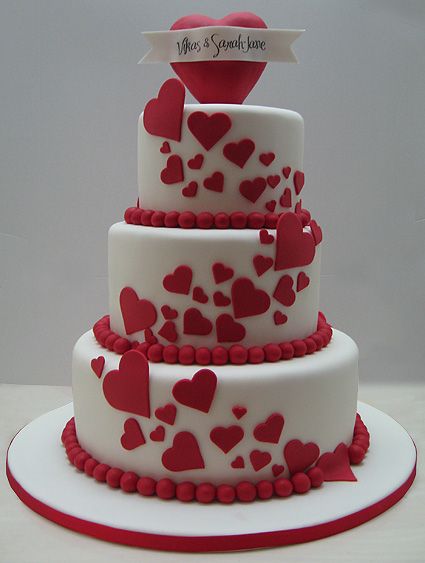 Heart Wedding Cake: Cascading Hearts