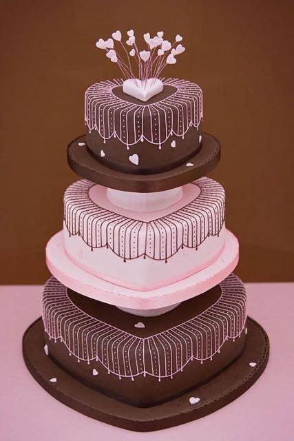 Heart Wedding Cake: Pink and Brown