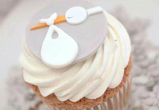 Cheap Baby Shower Sweets: Cupcake