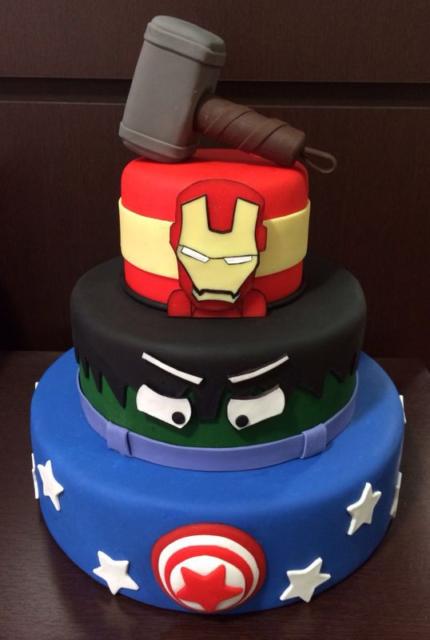 Marvel heroes fake cake with floors