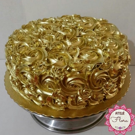 golden simple cake