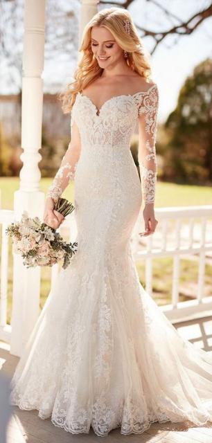 Wedding Dress for Day Wedding: Long with lace