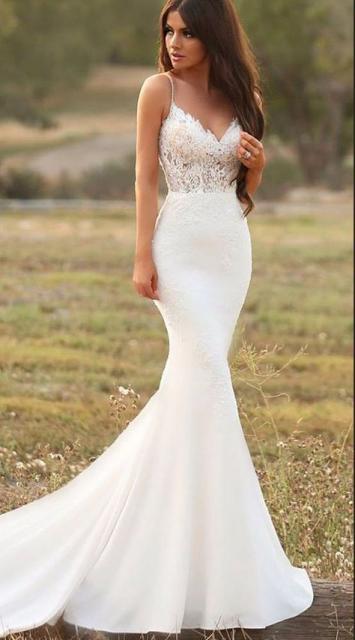 Wedding Dress for Day Wedding: Long mermaid style