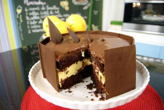 Truffle chocolate bonbon cake