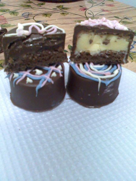 Prestige mini bonbon cake