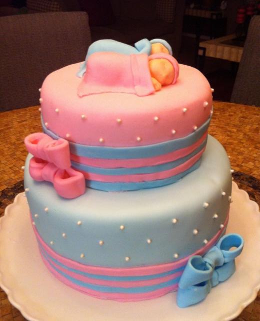 twins baby shower cake