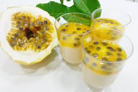 Kiss of cup with passion fruit