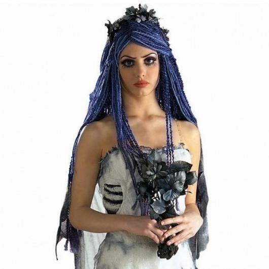 Corpse Bride Costume with Black Bouquet