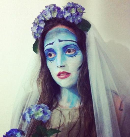 Corpse Bride Costume with Lilac Flowers Tiara