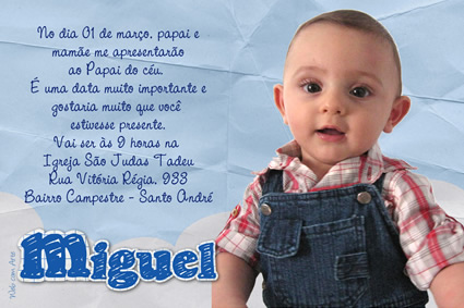 Christening invitation with photo and blue background with crumpled paper aspect