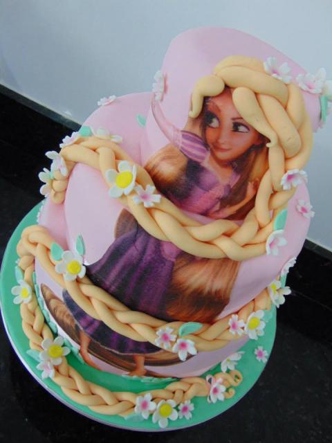 Rapunzel party cake decorated with rice paper and plait paste