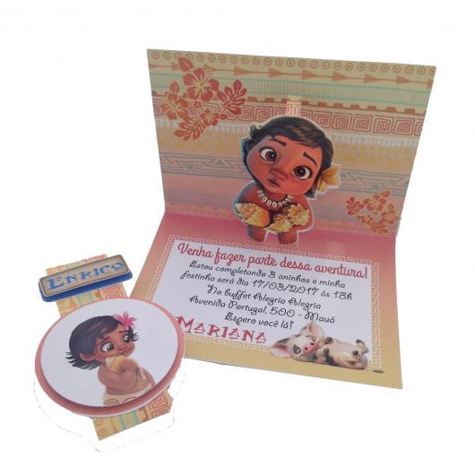 Moana invitation pop up with ribbon to close decorated with 3D applique