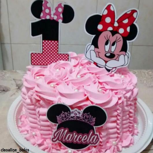 simple decorated cake