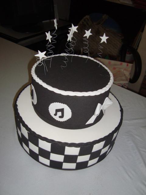 EVA stage cake