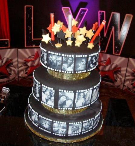 Black and white cake for cinema / hollywood party