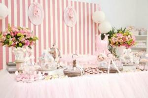 Background decoration in white and pink stripes