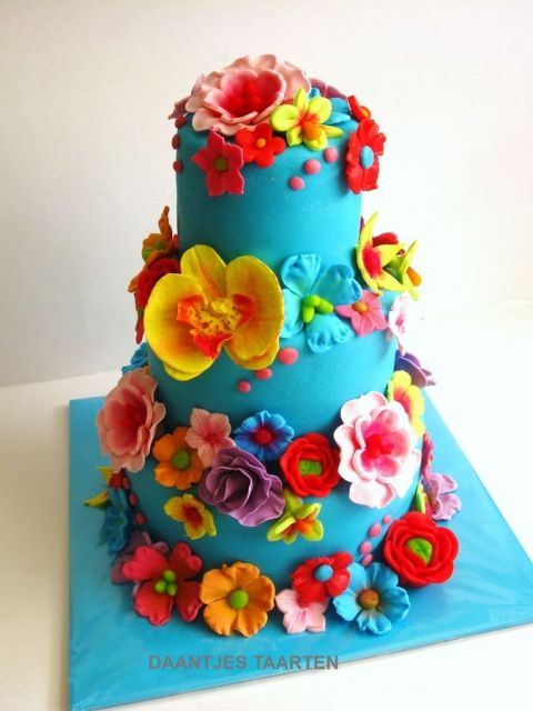 cake with colorful flowers 1