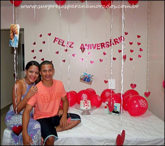 surprise party for boyfriend romantic bedroom