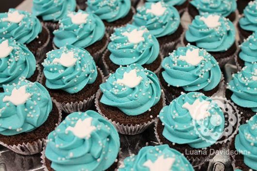 blue decorated cupcake