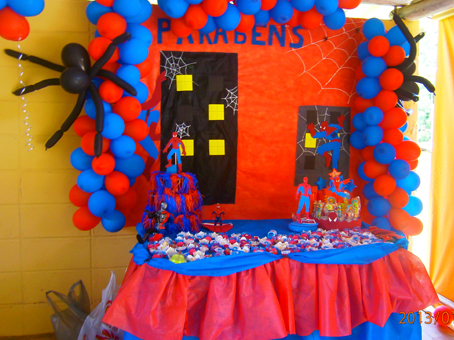 decoration-with-tnt-of-spiderman