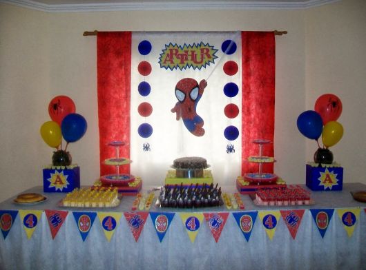 decoration-with-tnt-spider-man