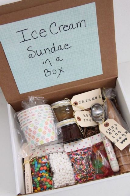 gift-to-friend-creative-ice cream box