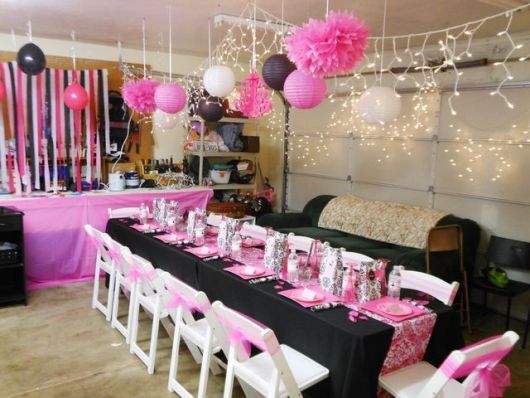 black-and-pink 30-year-old party