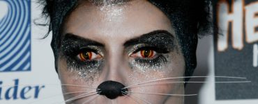 Are Halloween contact lenses illegal?
