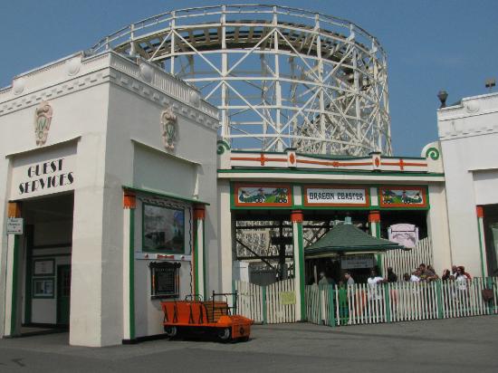 Do you have to wear a mask at Rye Playland?
