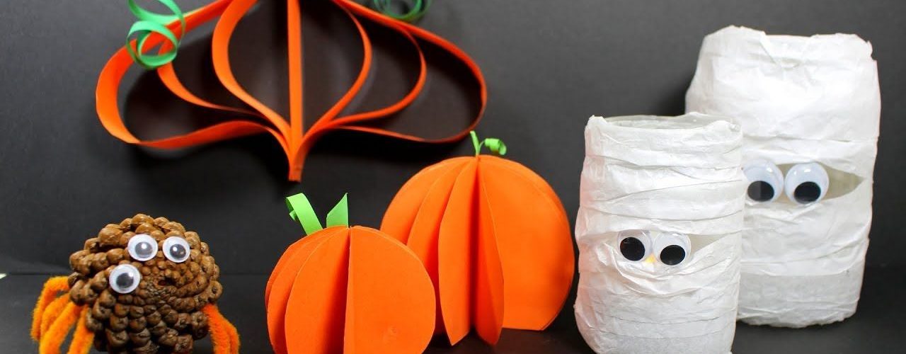 How do you make a Halloween party at home?