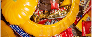 How long should we wait to eat Halloween candy?