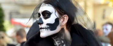 Is Halloween makeup toxic?