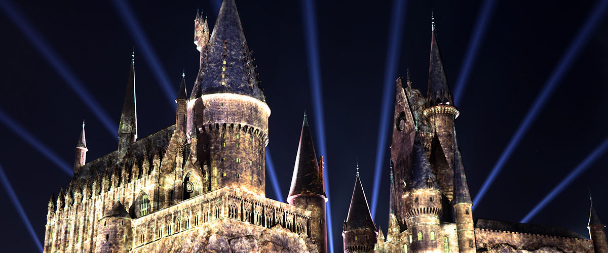 Is Hogwarts open during Horror Nights?
