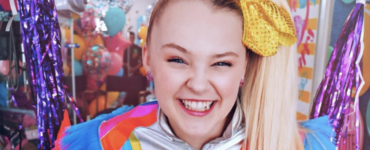 Is JoJo Siwa a billionaire?