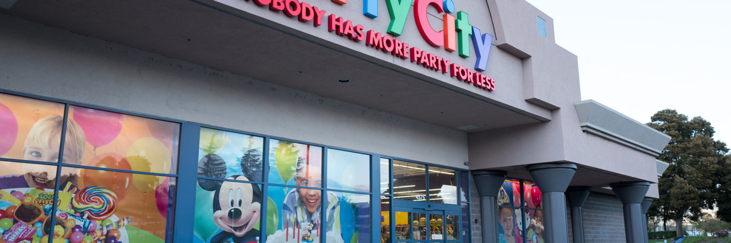 Is party city a franchise?